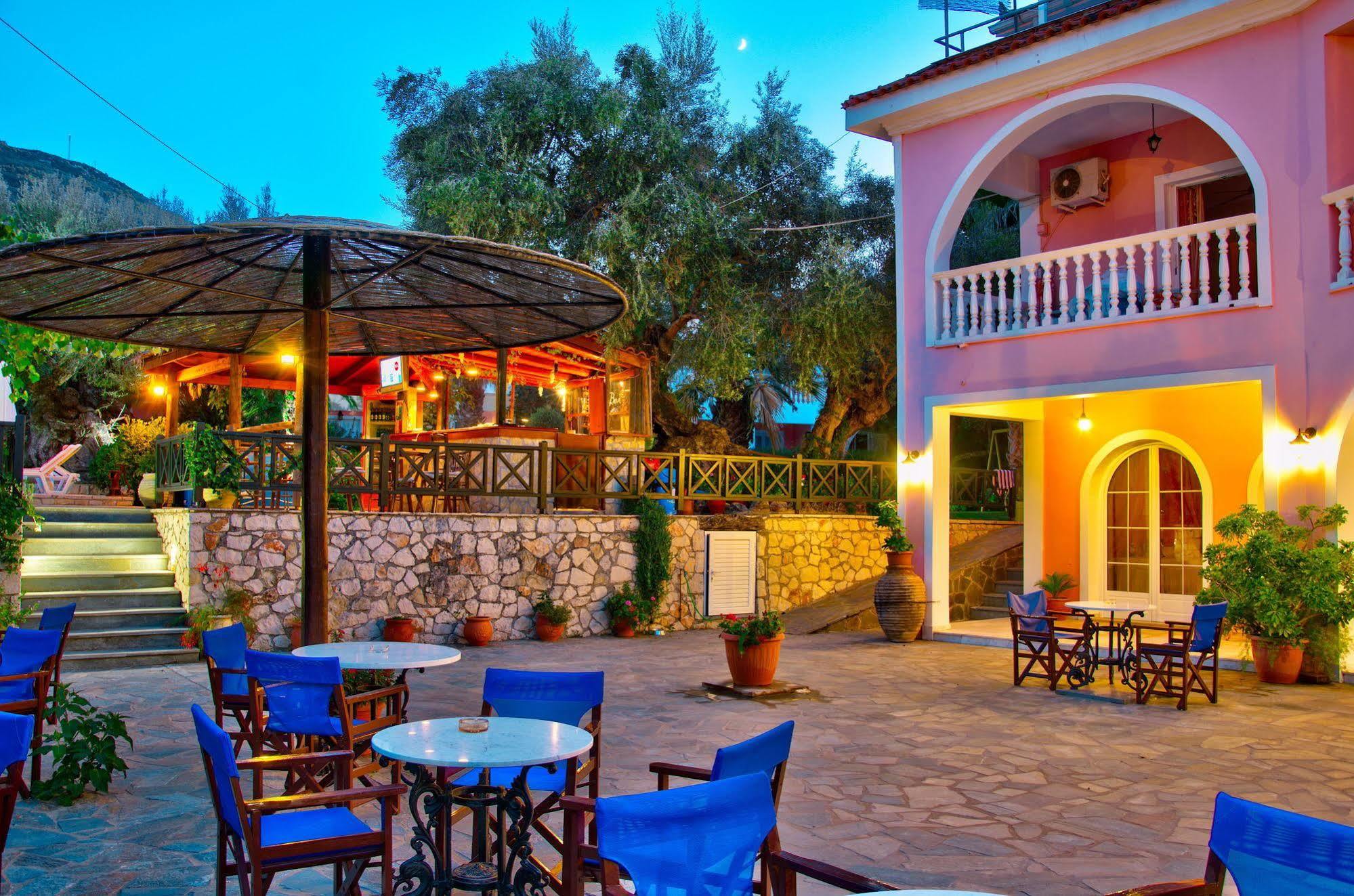 Kyprianos Hotel 3*